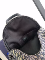 Dior 8 Backpack in Beige and Black Dior Oblique Jacquard - Image 5