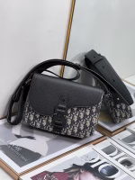 Dior Men's Mini Saddle Messenger Bag in Oblique Jacquard and Calfskin - Image 7