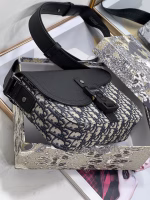 Dior Men's Mini Saddle Messenger Bag in Oblique Jacquard and Calfskin - Image 4