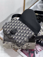 Dior Men's Mini Saddle Messenger Bag in Oblique Jacquard and Calfskin - Image 5