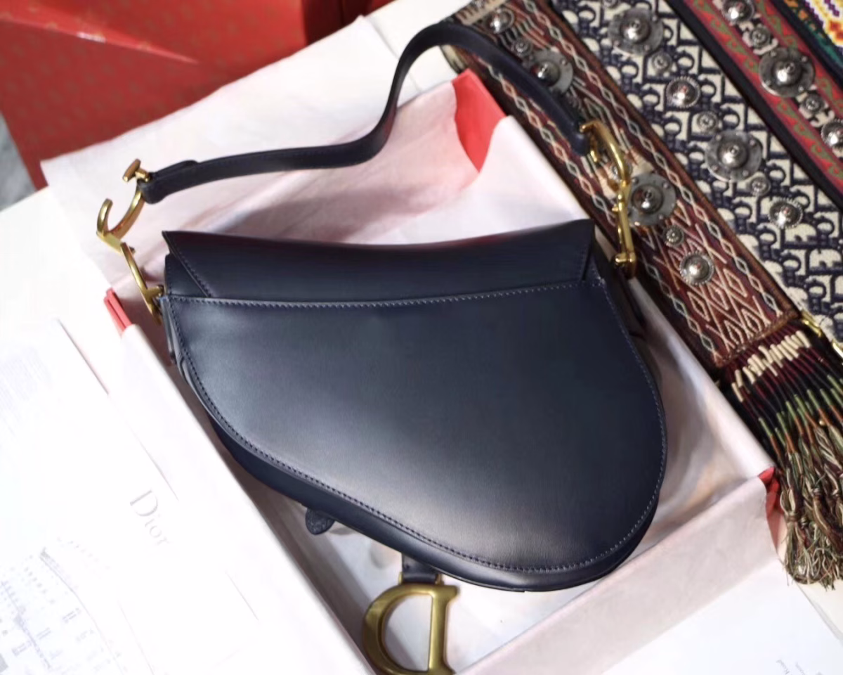 Dior Saddle Bag In Navy Blue Calfskin - Image 2