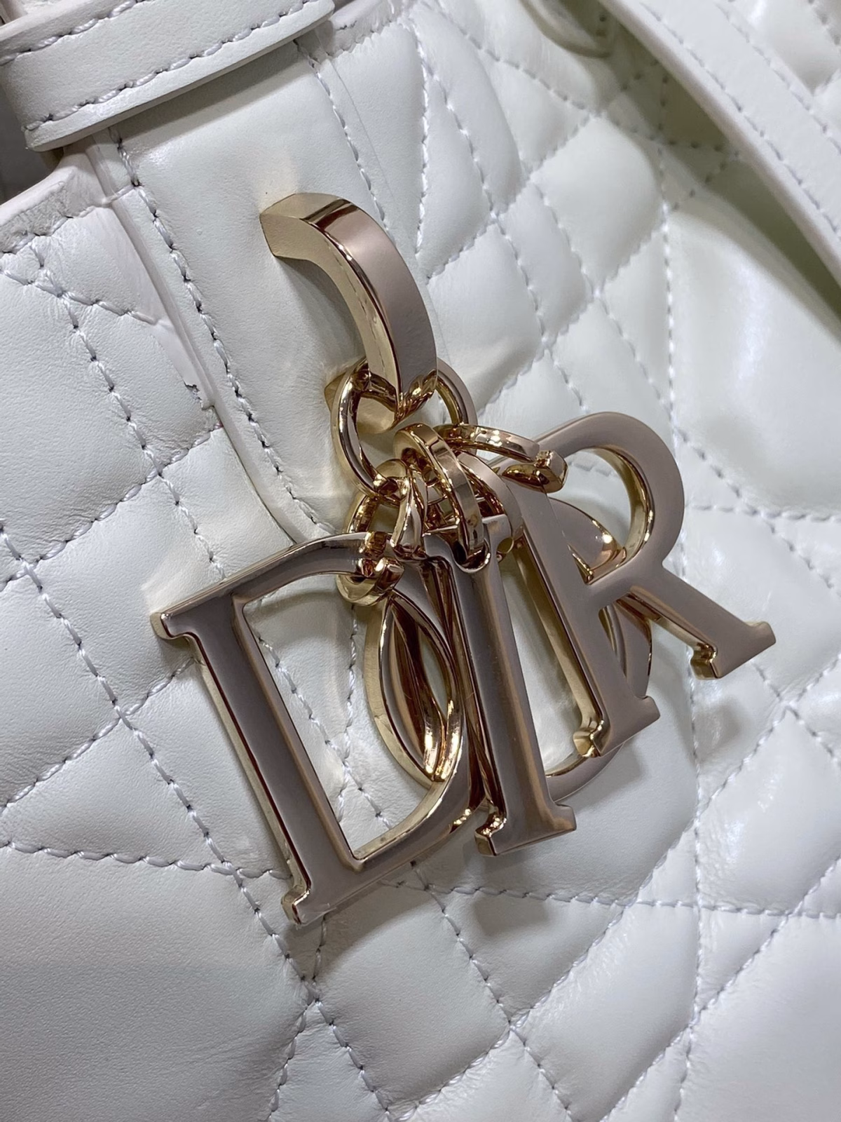 Dior Toujours Small Bag in White Macrocannage Calfskin - Image 4