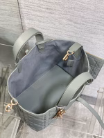 Dior Toujours Medium Bag in Beige Macrocannage Calfskin - Image 3