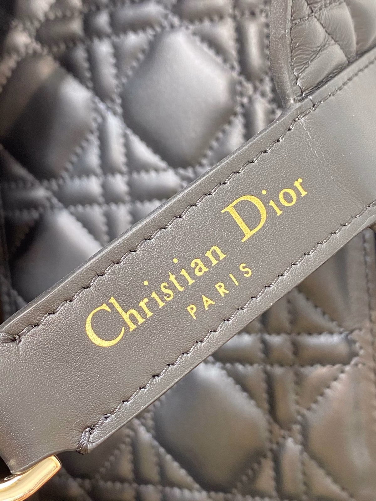 Dior Toujours Medium Bag in Black Macrocannage Calfskin - Image 10