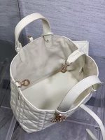 Dior Toujours Medium Bag in White Macrocannage Calfskin - Image 3