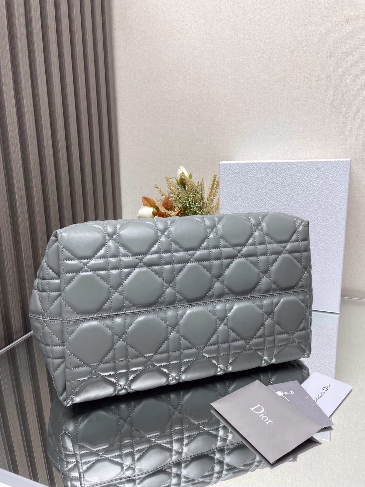 Dior Toujours Large Bag in Grey Macrocannage Calfskin - Image 6
