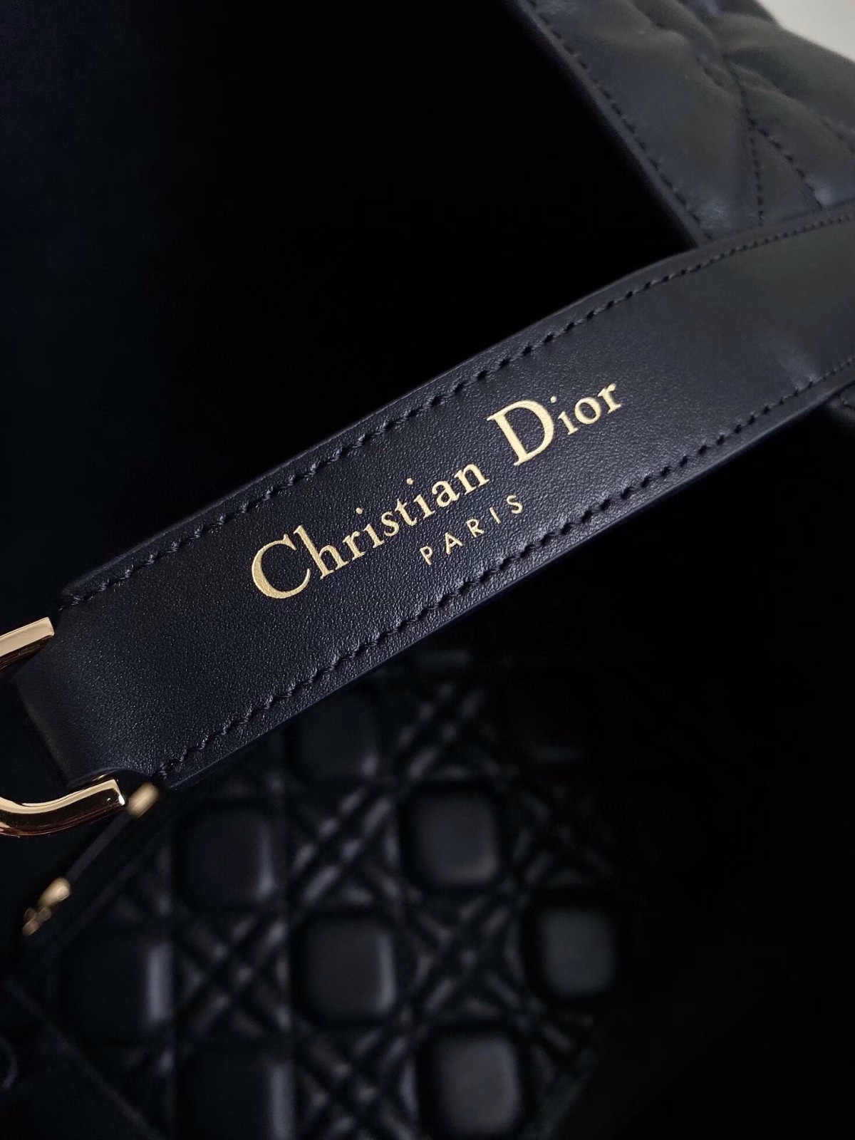 Dior Toujours Large Bag in Black Macrocannage Calfskin - Image 5