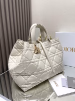 Dior Toujours Large Bag in White Macrocannage Calfskin - Image 6