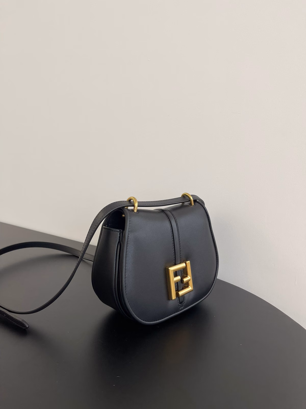 Fendi C¡¯mon Small Bag in Black Calfskin - Image 10