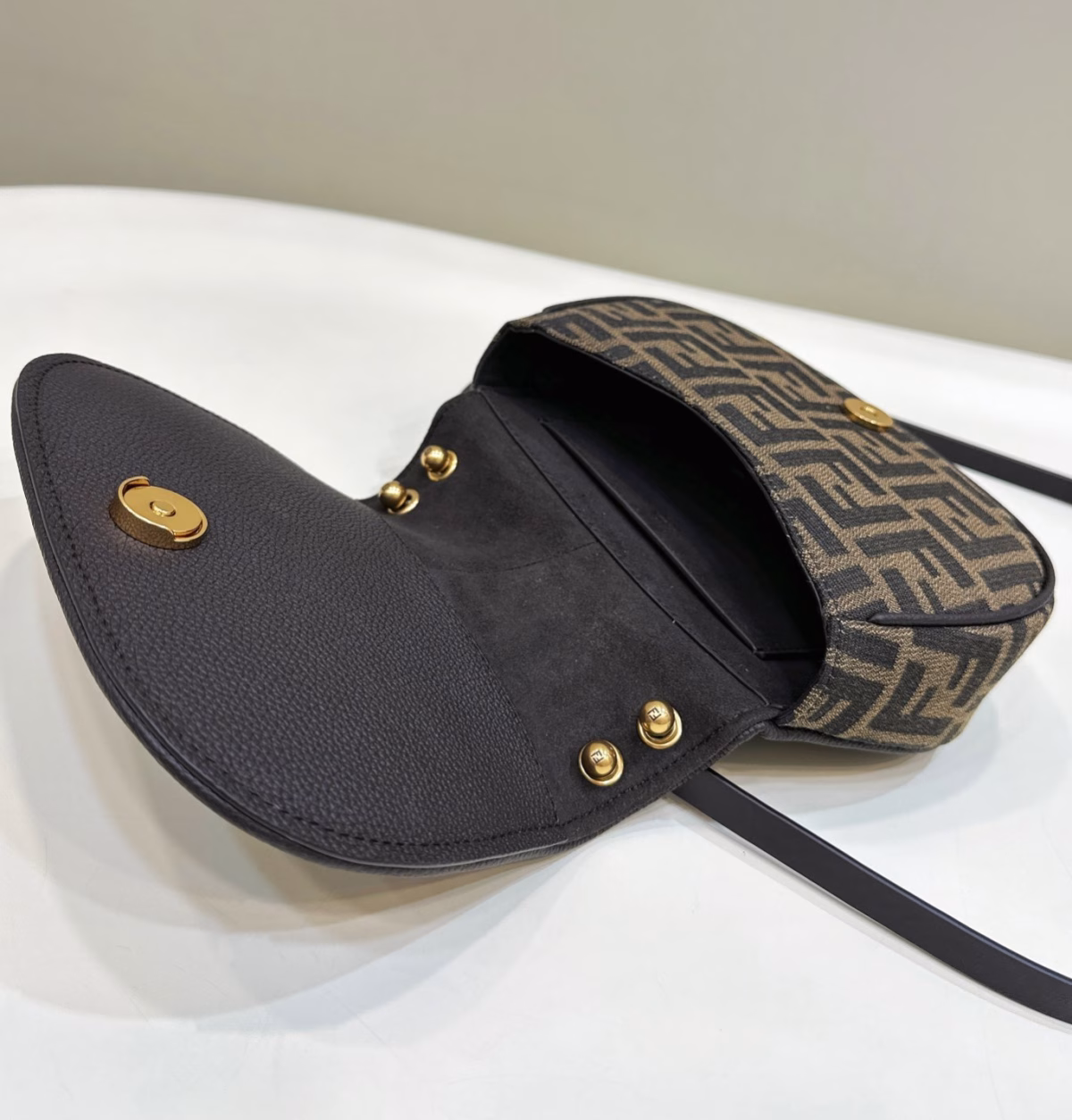 Fendi C¡¯mon Small Bag in FF Jacquard Fabric - Image 10
