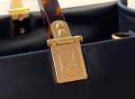 Fendi Sunshine Medium Shopper Bag In Black Calfskin - Image 4