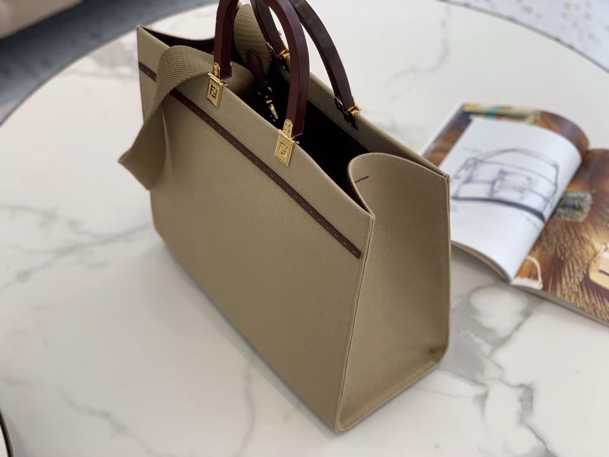 Fendi Sunshine Medium Shopper Bag In Beige Canvas - Image 4