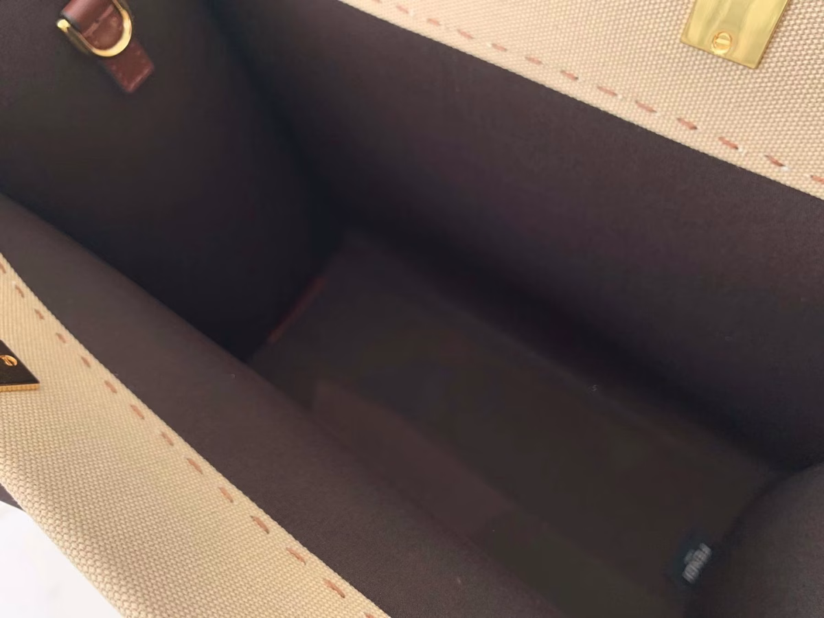 Fendi Sunshine Medium Shopper Bag In Beige Canvas - Image 7