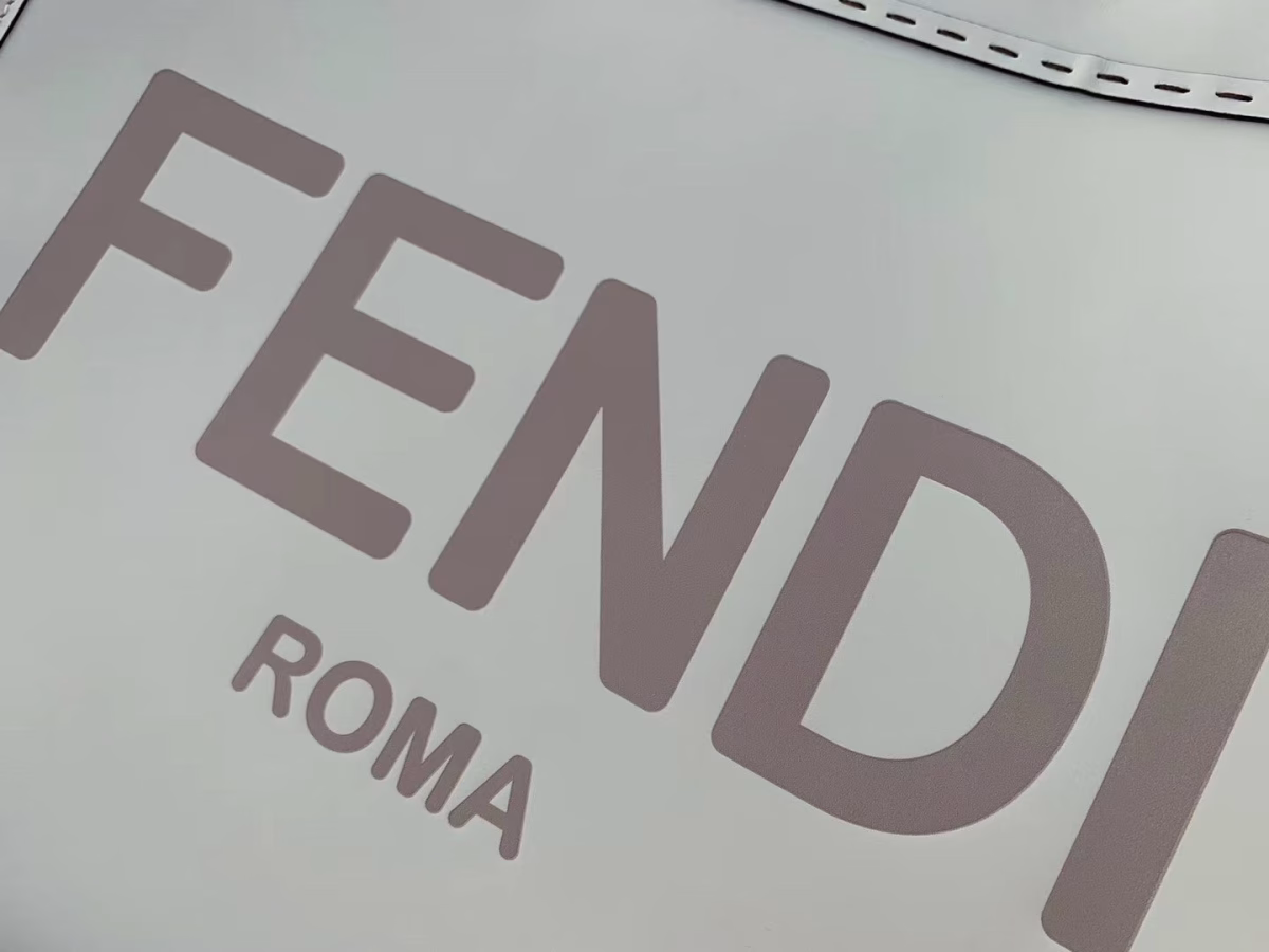 Fendi Sunshine Shopper Bag In White Calfskin - Image 5
