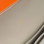 Hermes Bolide 1923 25 Handmade Bag In Parchemin Ostrich Leather - Image 5