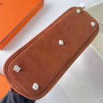 Hermes Bolide 1923 25 Handmade Bag In Gold Doblis Suede Leather - Image 3