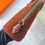 Hermes Bolide 1923 25 Handmade Bag In Gold Doblis Suede Leather - Image 8