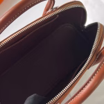 Hermes Bolide 1923 25 Handmade Bag In Gold Doblis Suede Leather - Image 4