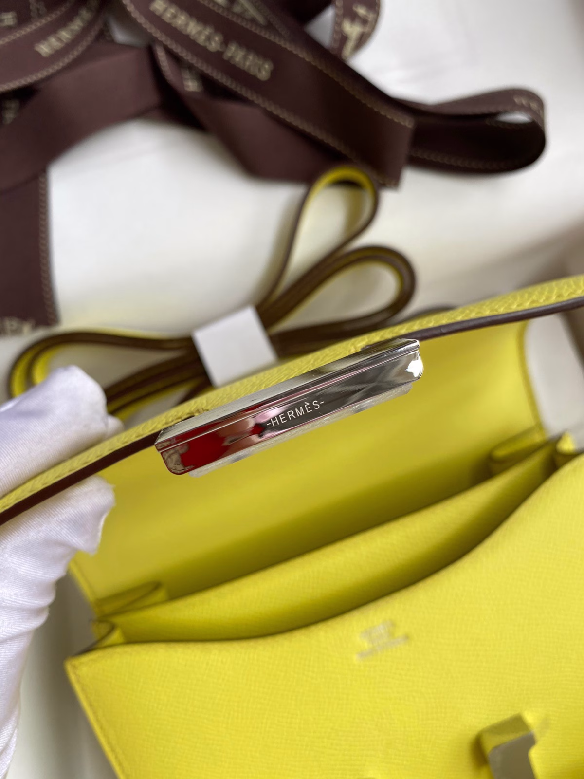Hermes Constance 18 Handmade Bag In Lime Epsom Calfskin - Image 5