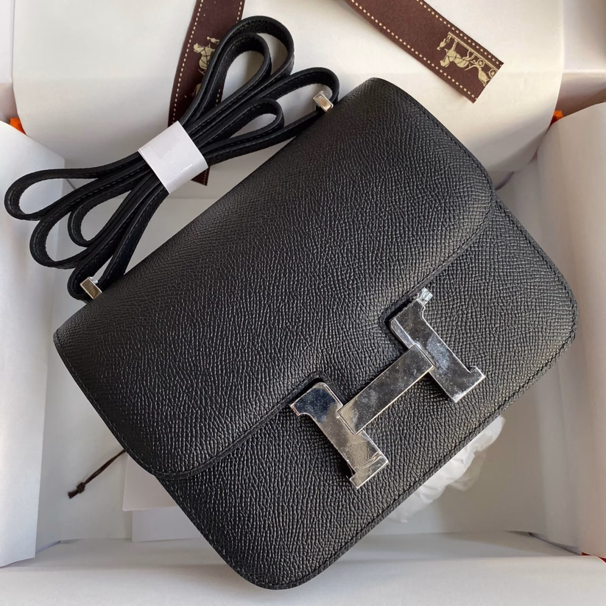 Hermes Constance 18 Handmade Bag In Black Epsom Calfskin - Image 1