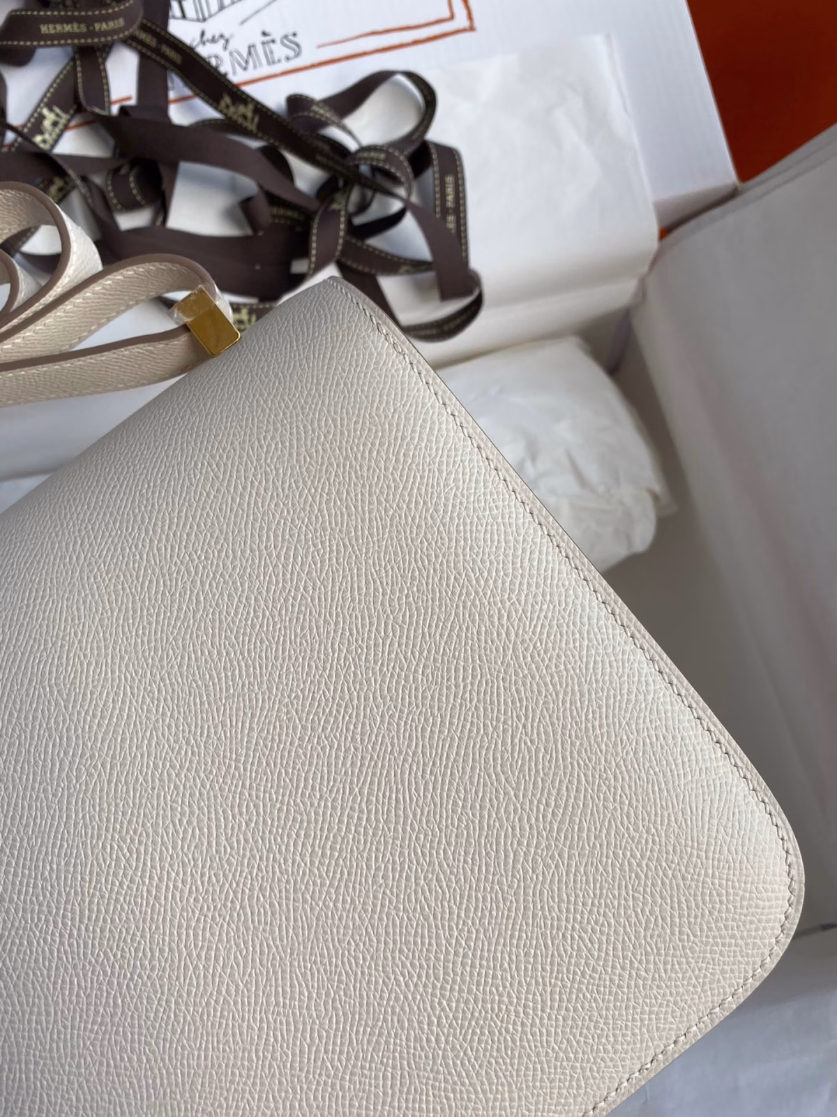 Hermes Constance 24 Handmade Bag In Craie Epsom Calfskin - Image 9