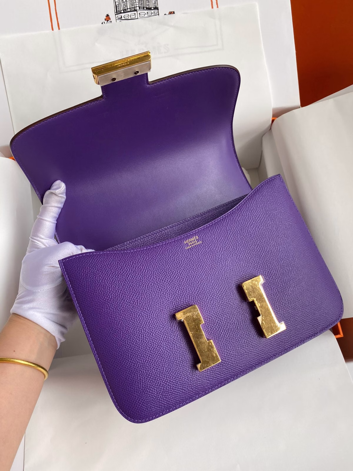 Hermes Constance 24 Handmade Bag In Crocus Epsom Calfskin - Image 3