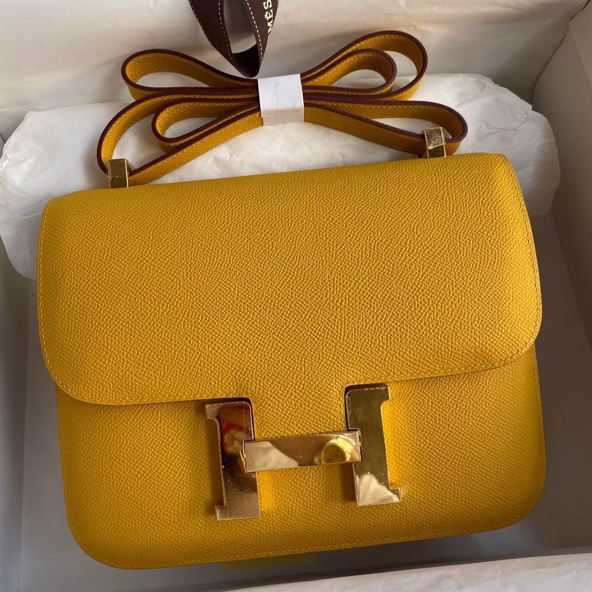 Hermes Constance 24 Handmade Bag In Jaune Ambre Epsom Calfskin - Image 1