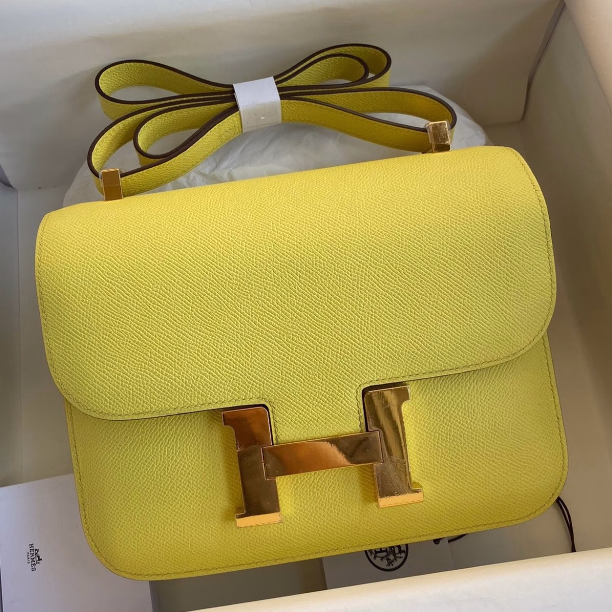 Hermes Constance 24 Handmade Bag In Lime Epsom Calfskin - Image 1