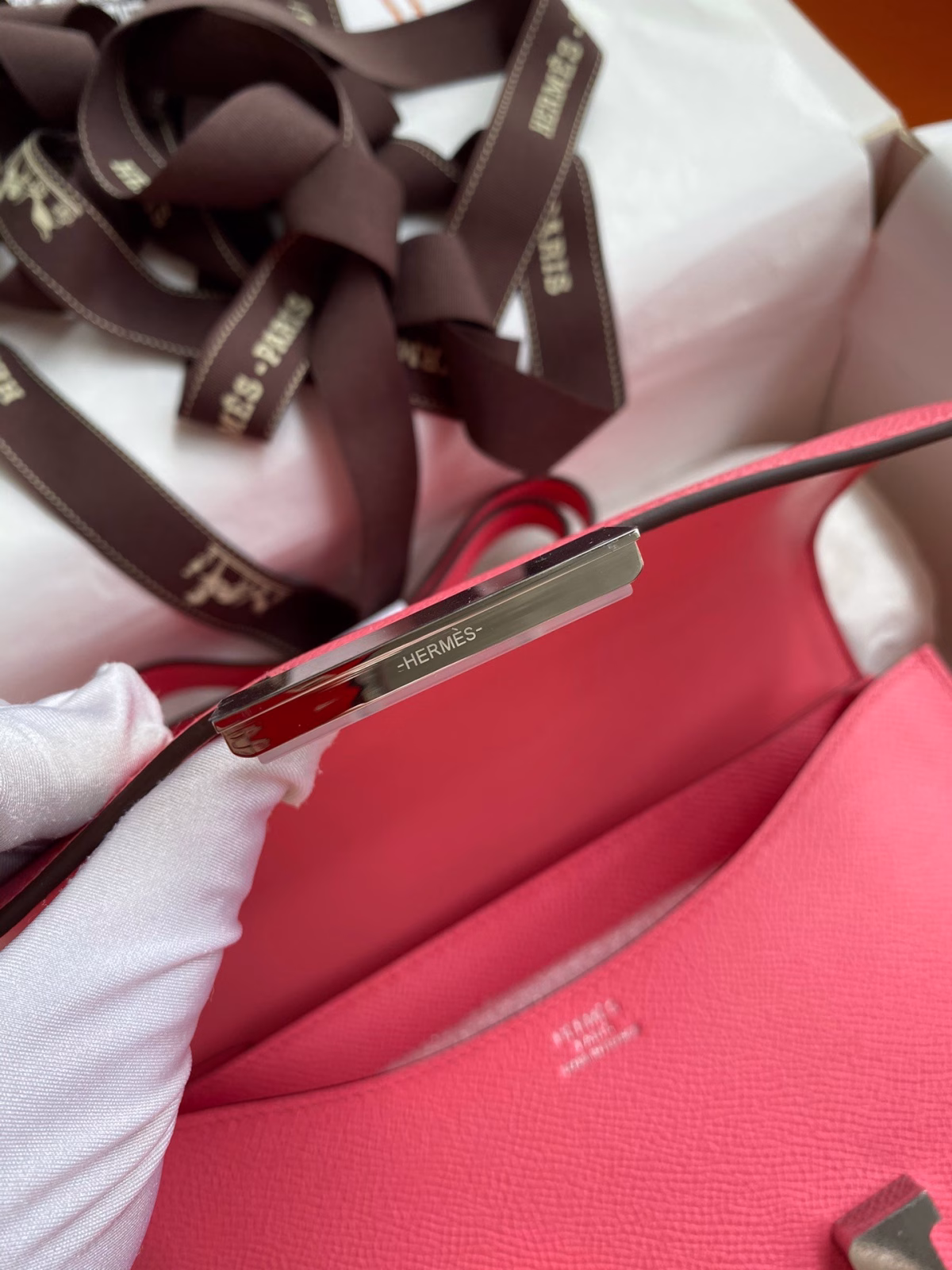 Hermes Constance 24 Handmade Bag In Rose Lipstick Epsom Calfskin - Image 5