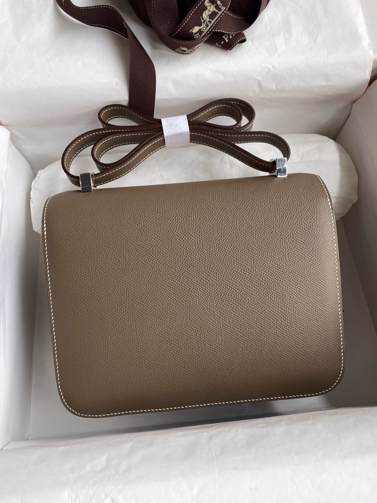Hermes Constance 24 Handmade Bag In Taupe Epsom Calfskin - Image 6