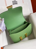 Hermes Constance 24 Handmade Bag In Vert Criquet Epsom Calfskin - Image 5