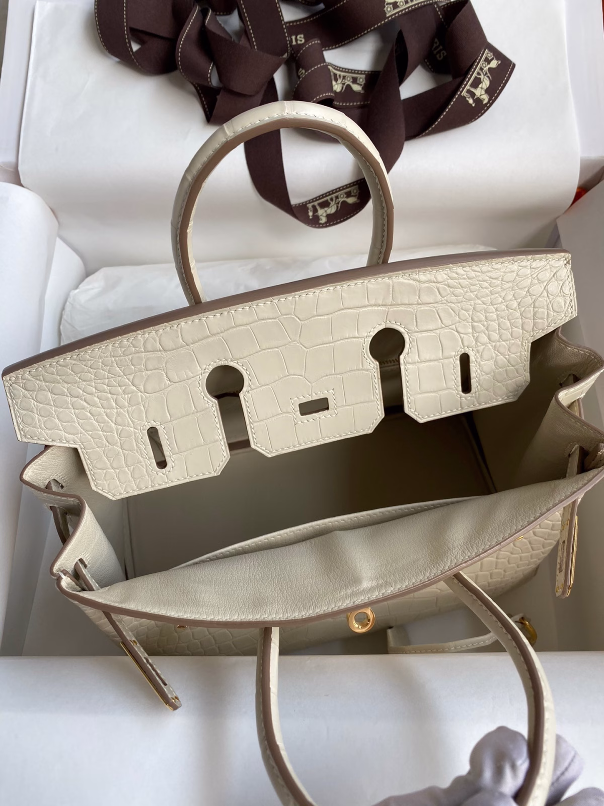 Hermes Birkin 25 Retourne Handmade Bag In Beton Matte Alligator Leather - Image 3