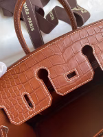 Hermes Birkin 25 Retourne Handmade Bag In Gold Matte Alligator Leather - Image 4