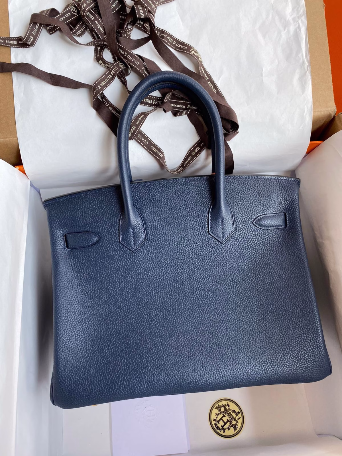 Hermes Birkin 25 Retourne Handmade Bag In Blue Saphir Clemence Leather - Image 6