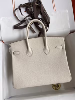 Hermes Birkin 25 Retourne Handmade Bag In Craie Clemence Leather - Image 4