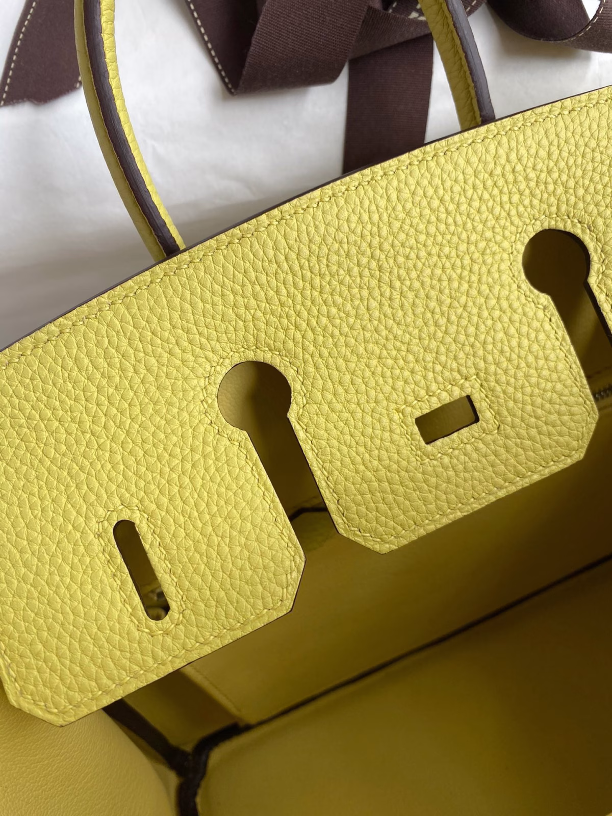 Hermes Birkin 25 Retourne Handmade Bag In Jaune Poussin Clemence Leather - Image 3