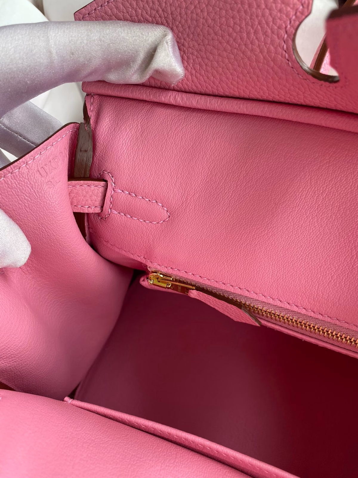 Hermes Birkin 25 Retourne Handmade Bag In Pink Clemence Leather - Image 6