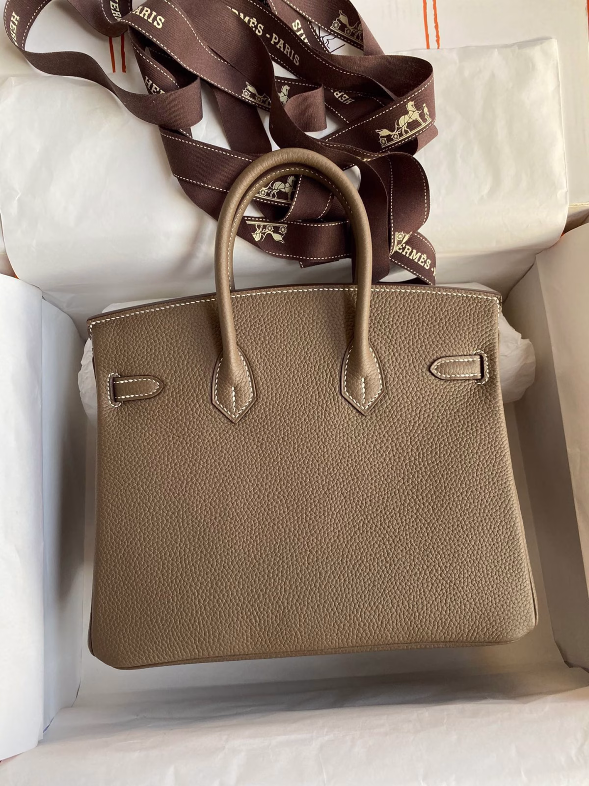 Hermes Birkin 25 Retourne Handmade Bag In Taupe Clemence Leather - Image 6