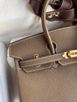 Hermes Birkin 25 Retourne Handmade Bag In Taupe Clemence Leather - Image 8