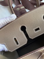 Hermes Birkin 25 Retourne Handmade Bag In Taupe Clemence Leather - Image 4