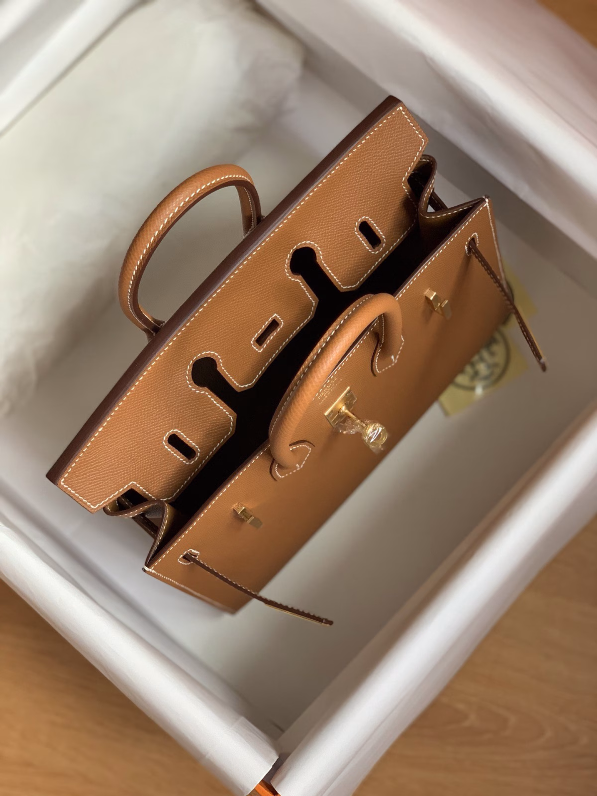Hermes Birkin 25 Sellier Handmade Bag In Gold Epsom Calfskin - Image 4