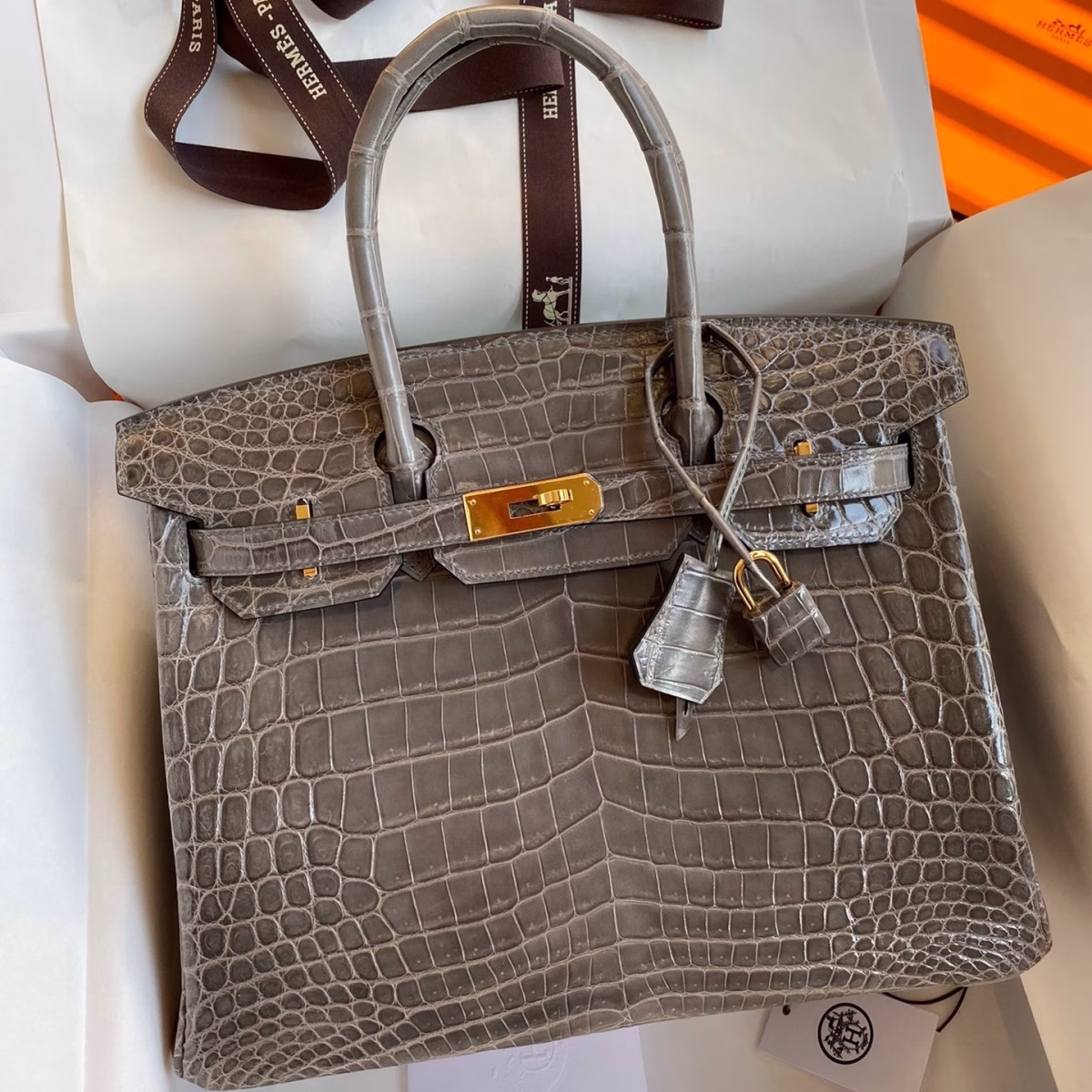 Hermes Birkin 30 Handmade Bag In Gris Tourterelle Crocodile Niloticus Shiny Skin - Image 1