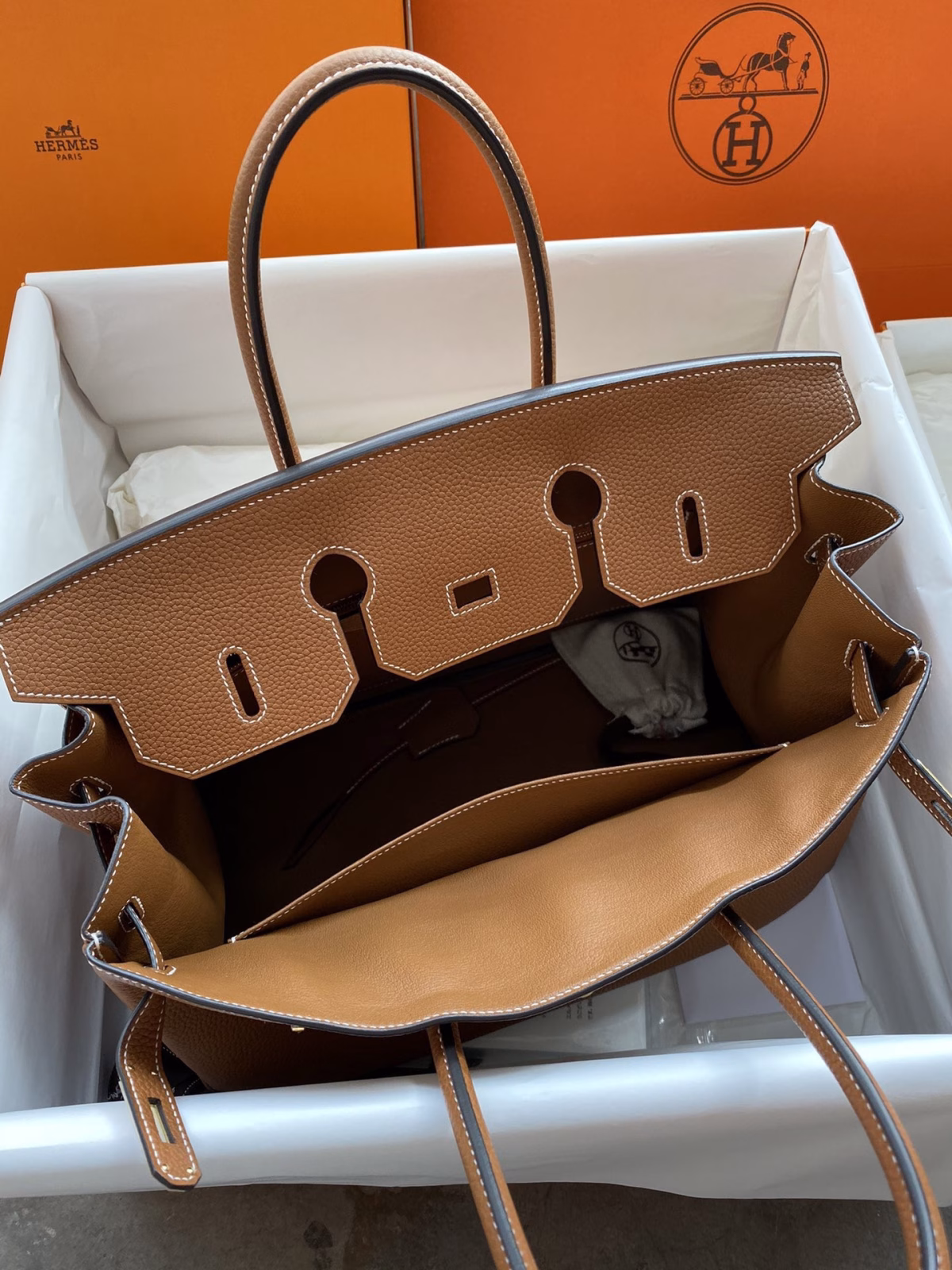 Hermes Birkin 35 Retourne Handmade Bag In Gold Clemence Leather - Image 3