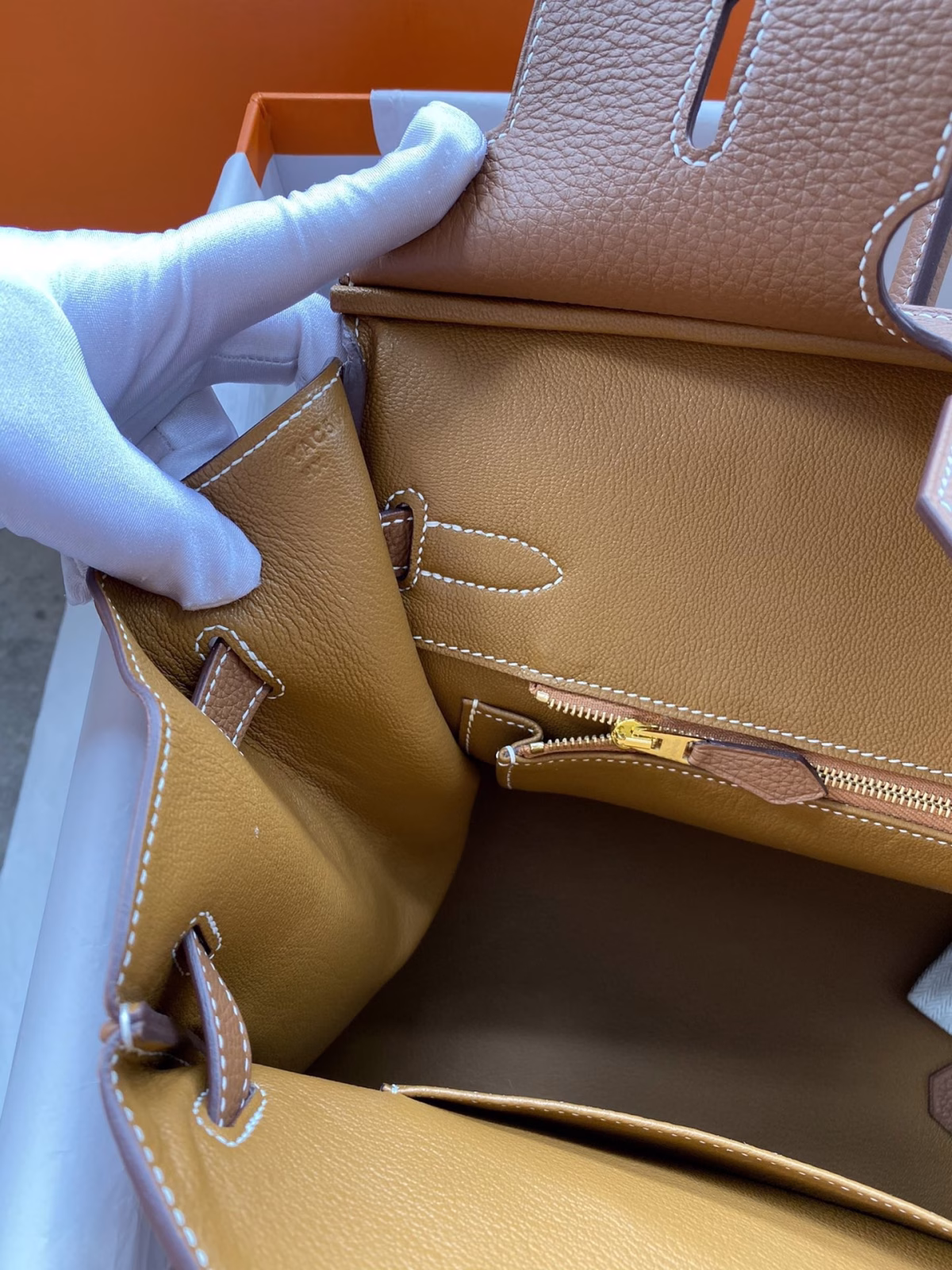 Hermes Birkin 35 Retourne Handmade Bag In Gold Clemence Leather - Image 4