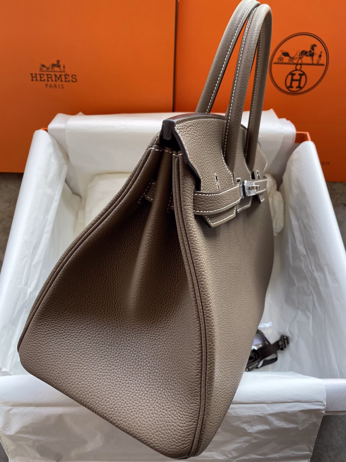 Hermes Birkin 35 Retourne Handmade Bag In Taupe Clemence Leather - Image 7