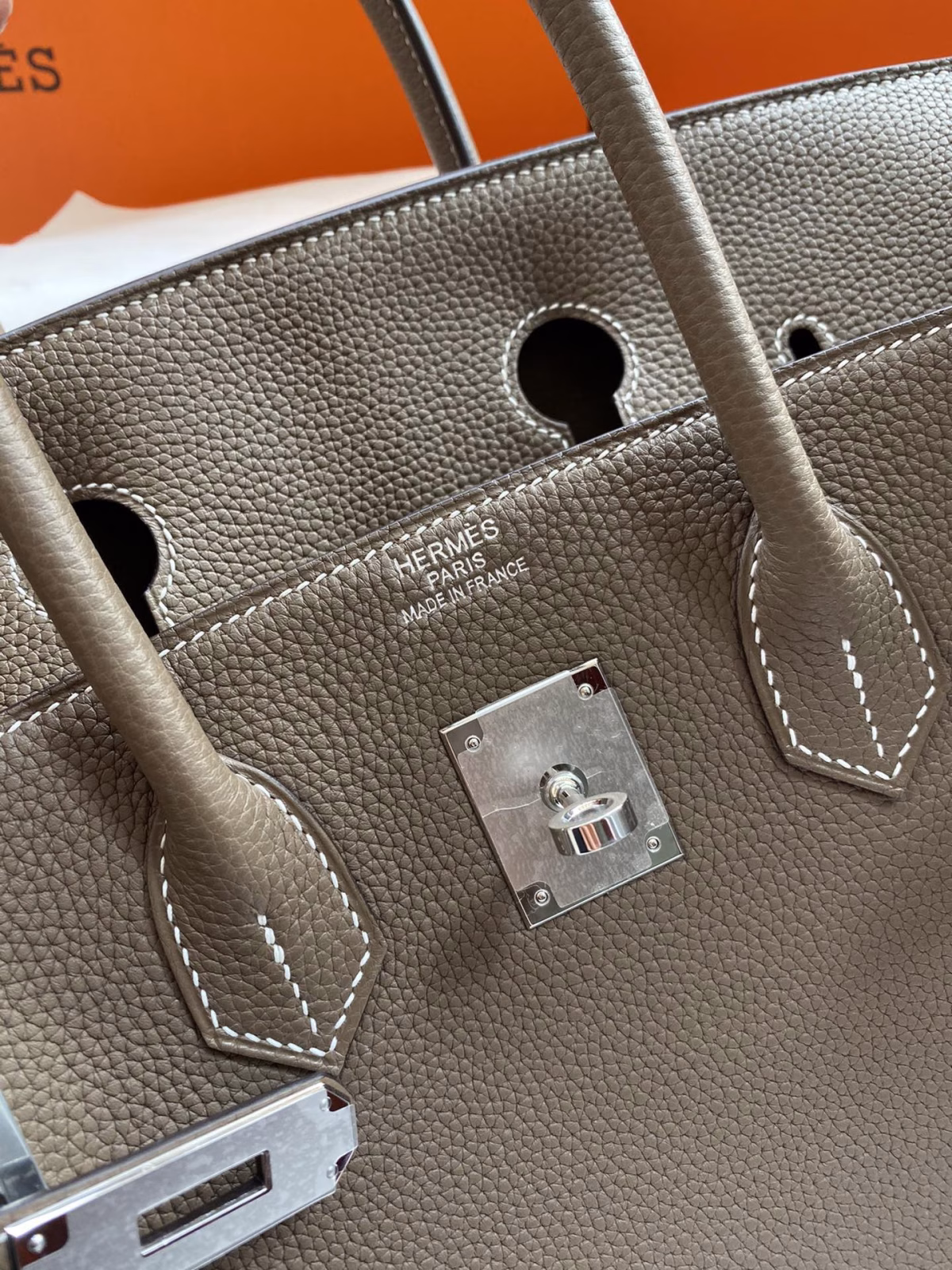 Hermes Birkin 35 Retourne Handmade Bag In Taupe Clemence Leather - Image 5