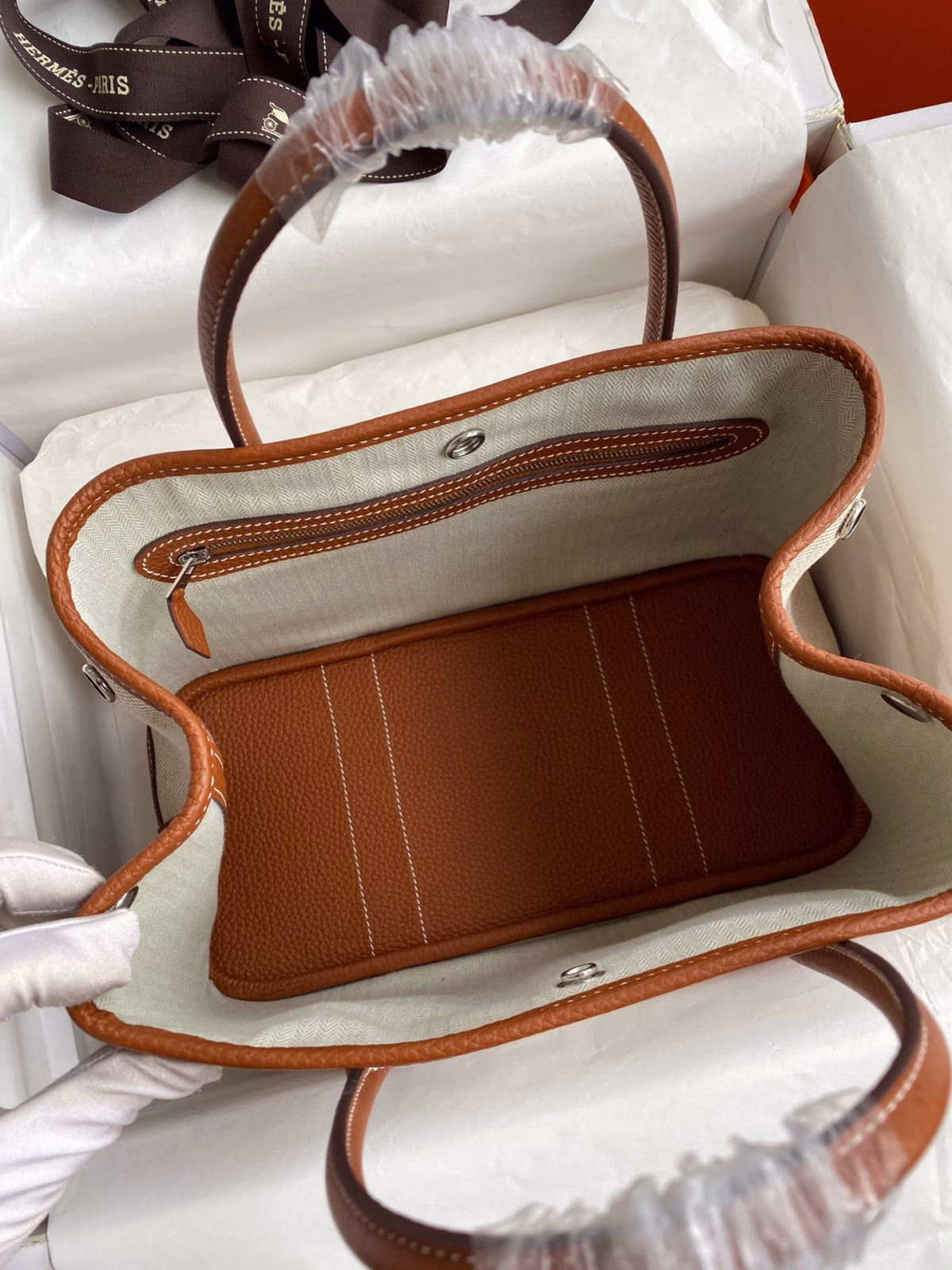 Hermes Garden Party 30 Handmade Bag in Toile and Gold Leather - Image 9