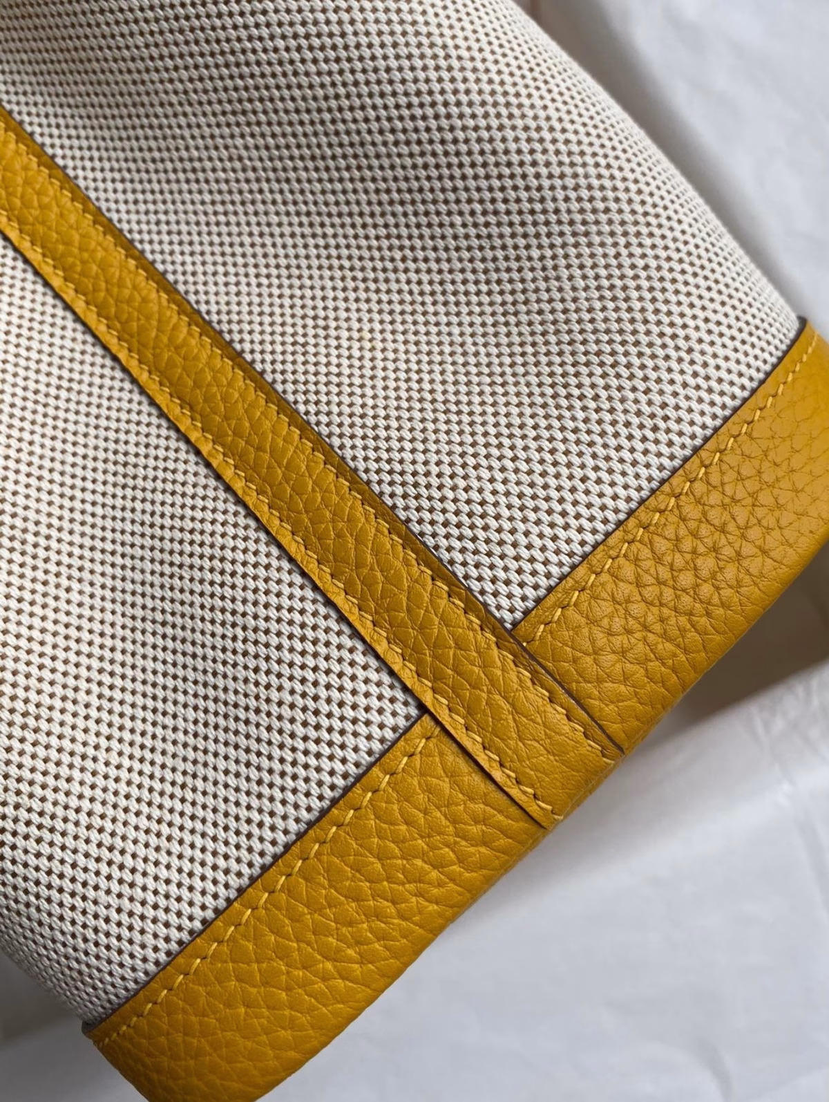 Hermes Garden Party 30 Handmade Bag in Toile and Yellow Leather - Image 5