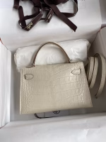 Hermes Kelly Mini II Sellier Handmade Bag In Beton Matte Alligator Leather - Image 6