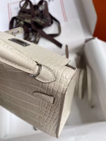 Hermes Kelly Mini II Sellier Handmade Bag In Beton Matte Alligator Leather - Image 3